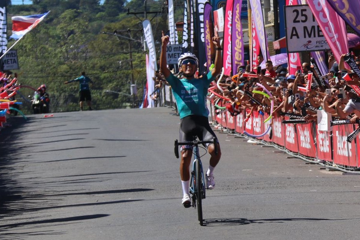 Vuelta a Costa Rica 2023 Bryan Salas gana la cuarta fracción con Juan